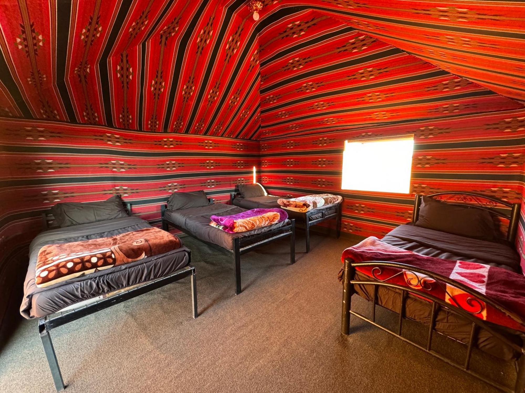 Desert Bird Camp Wadi Rum Ngoại thất bức ảnh